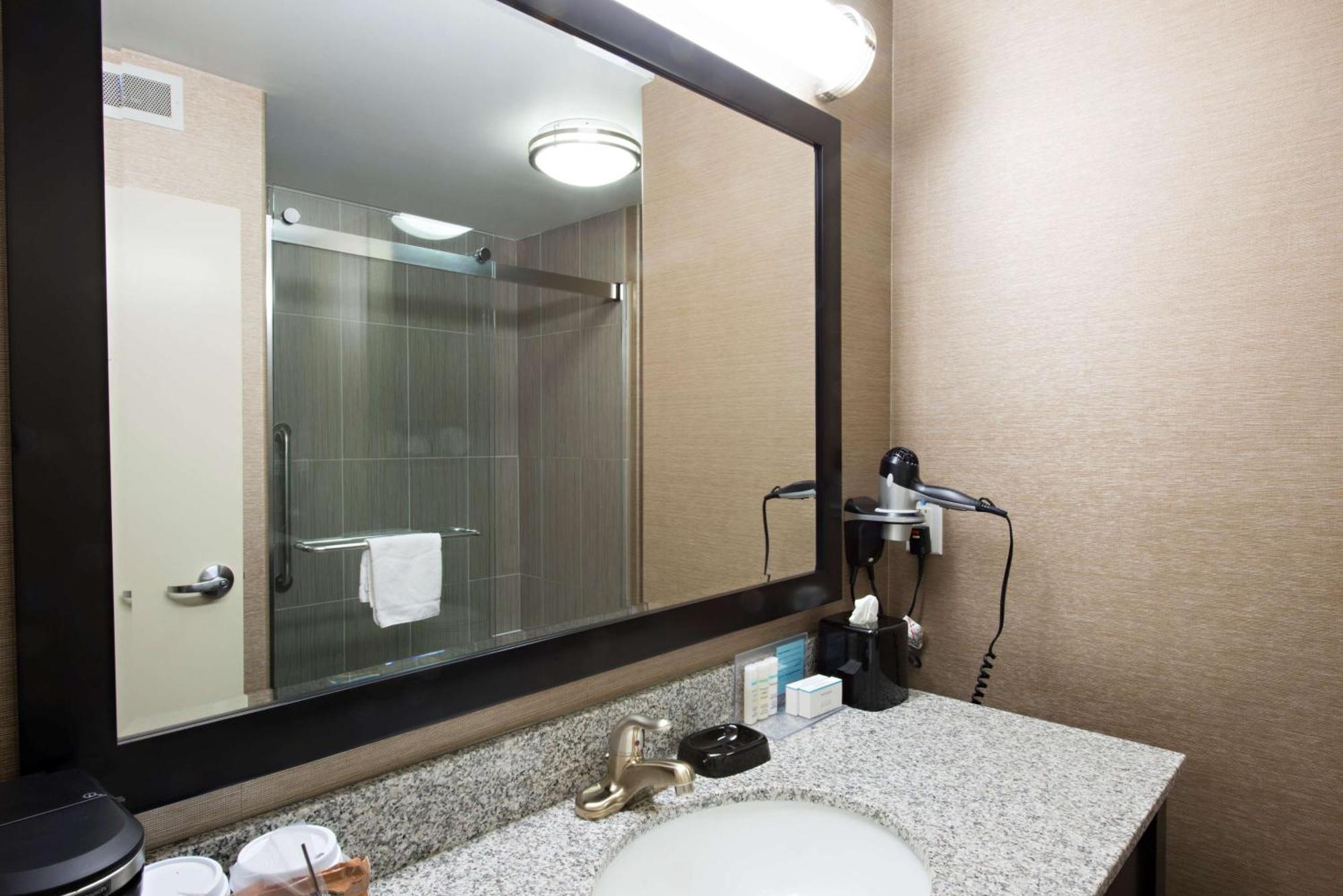 Hampton Inn Saskatoon South Dış mekan fotoğraf